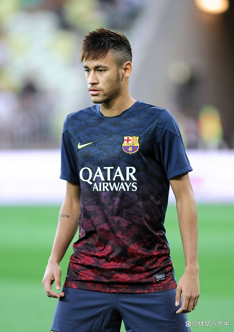 关于内马尔与50激战快船分钟，败北胜负难料！，莱万多夫斯基焦点对战气势如虹延续的信息-开云